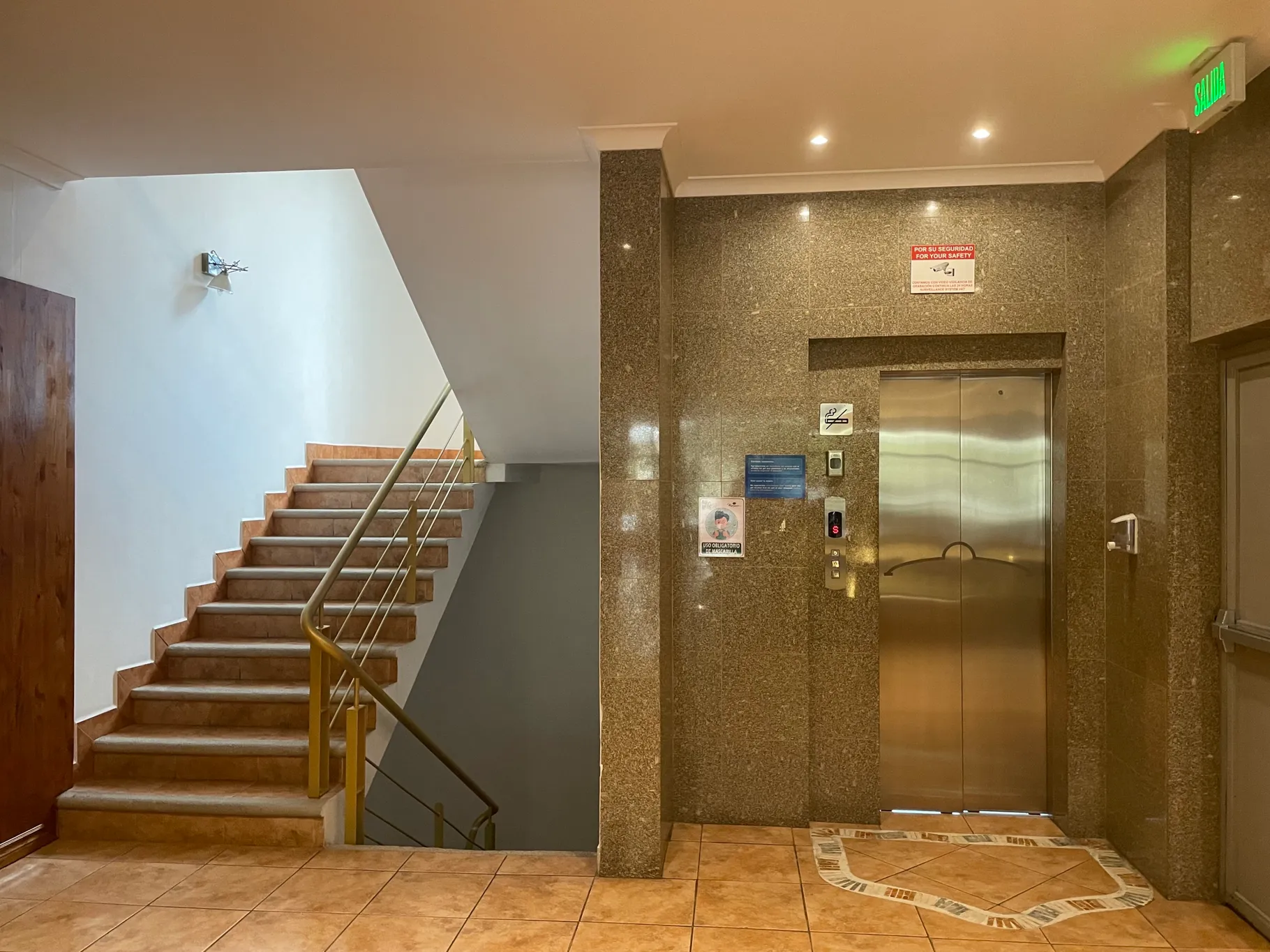 Sale / Beautiful Apartment in Condominium, Escazu, San Jose - image 5