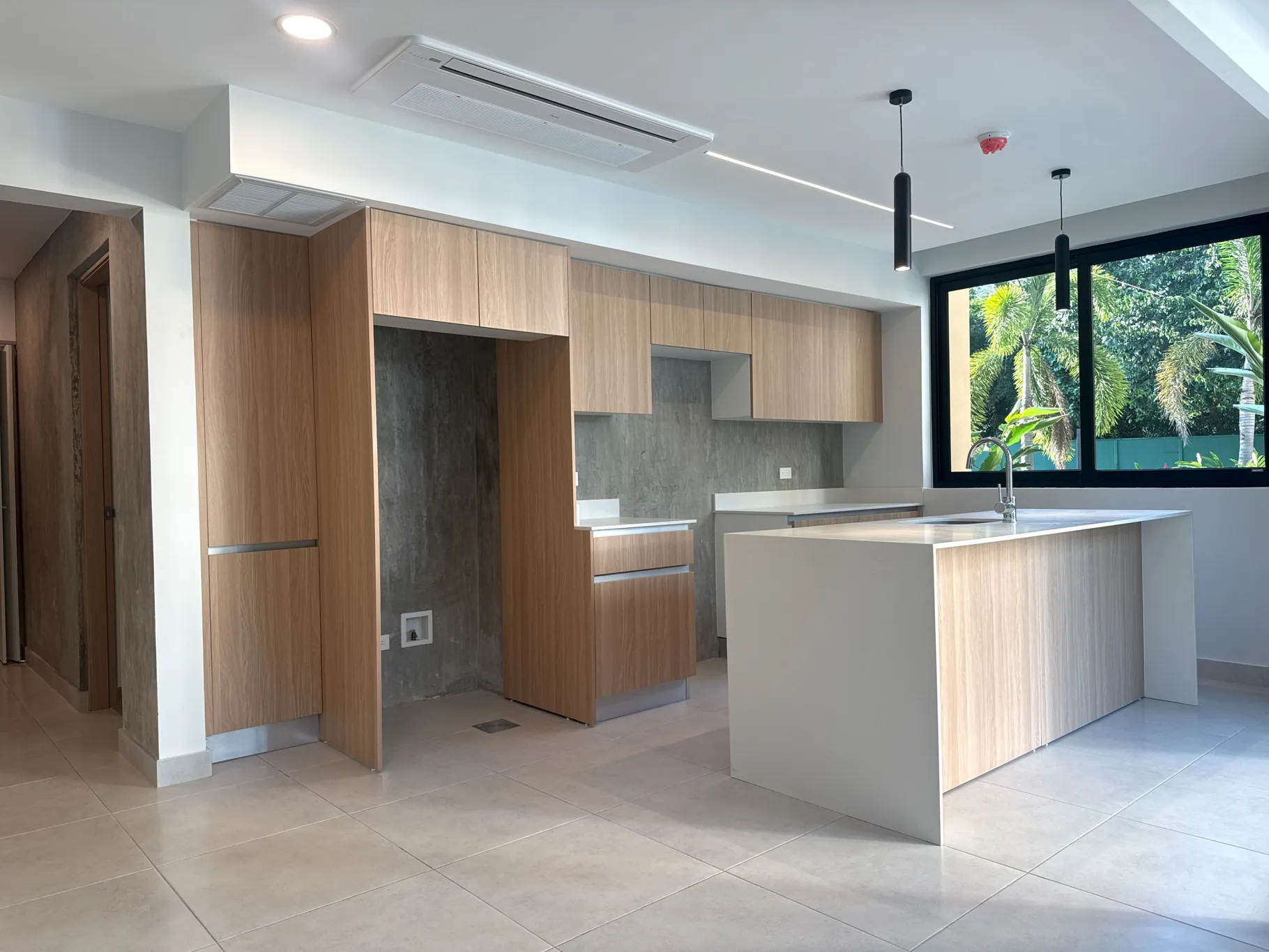 Apartment with pool view in Torres del Mar in Jaco - image 8