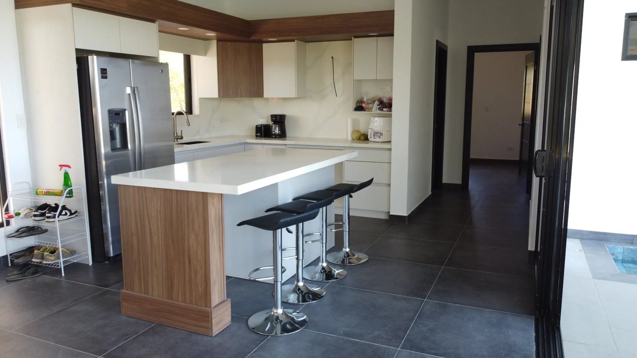 Brand New 3-Bedroom Home with Stunning Views in Santiago – Steps from Santa Teresa & Playa Hermosa - image 5