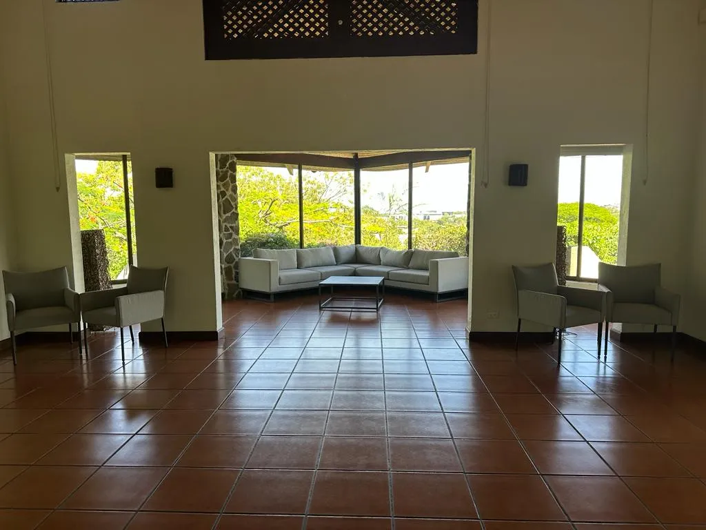 Lot for sale in the exclusive Villa Real development - image 4