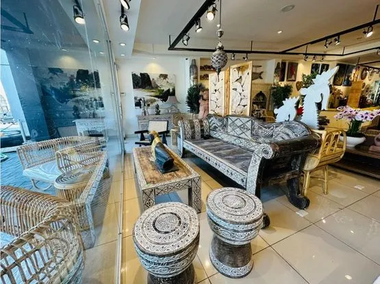 Prime Commercial Space in Escazú - Invest in San José - image 10