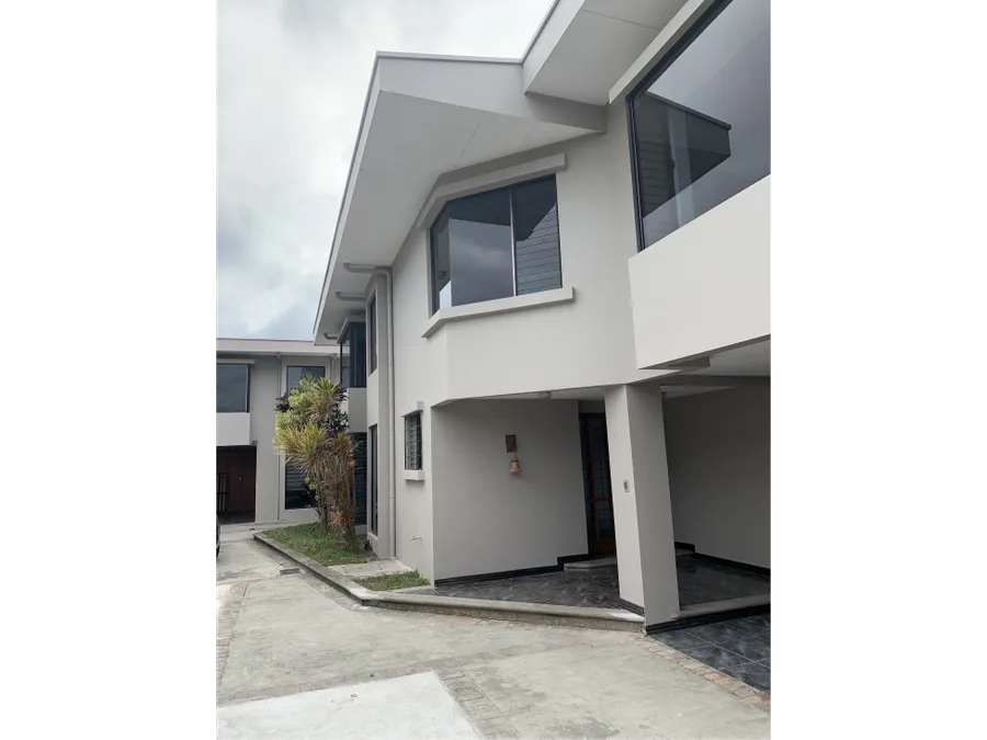 Casa Gemelas 4-Bedroom House for Rent in Pavas, Costa Rica - image 3