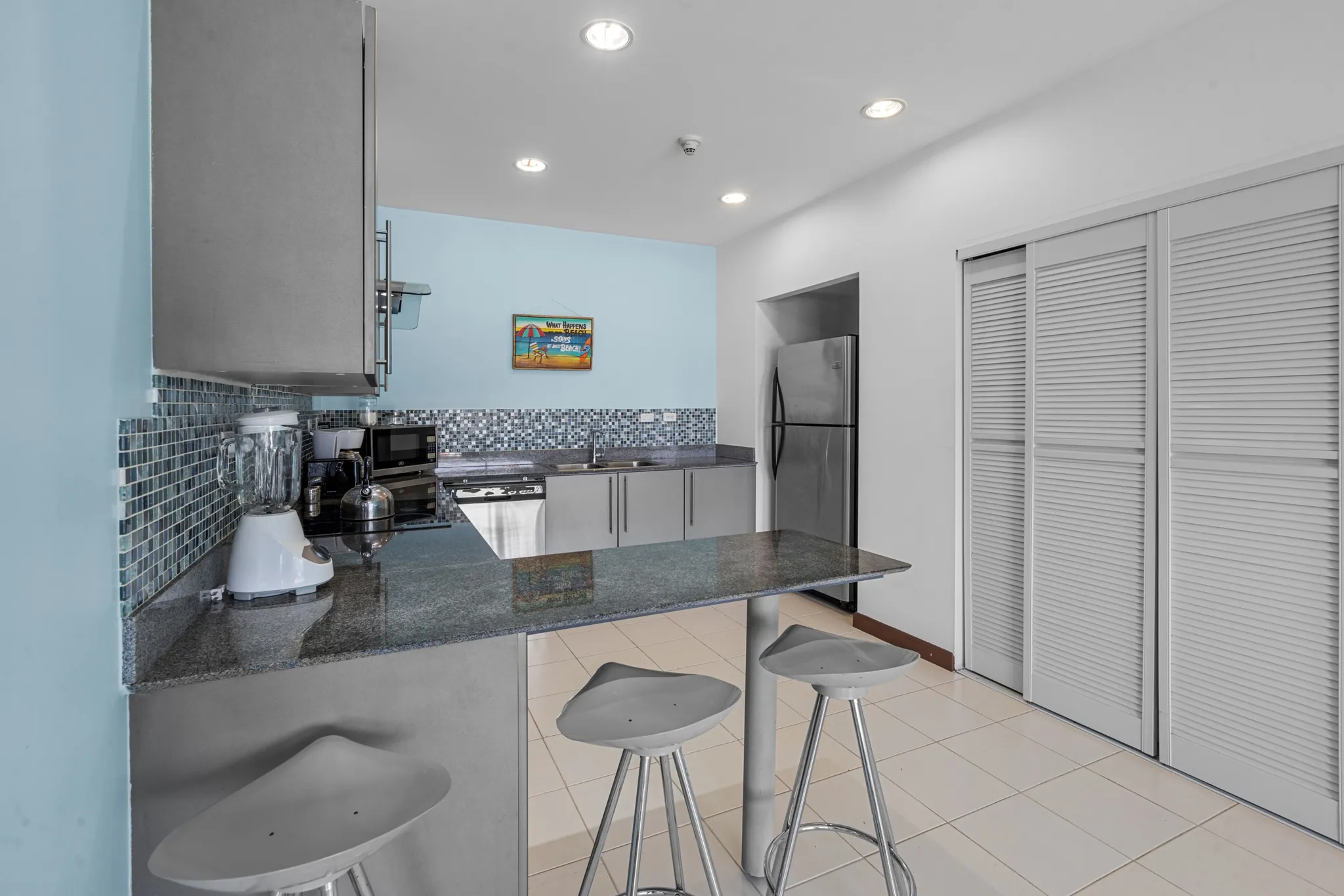 6th Floor 3-bedroom JacoBay Condo with Panoramic Sunrise, Mountain and Ocean Views - image 14