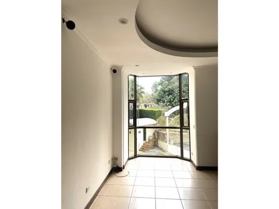 Rent / Beautiful Apartment in Condominium, Escazu, San Jose  - image 11