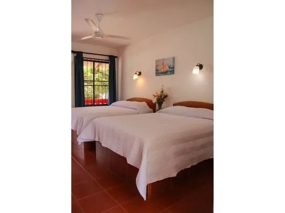 24 Rooms Beach Front Hotel in Jaco - image 15