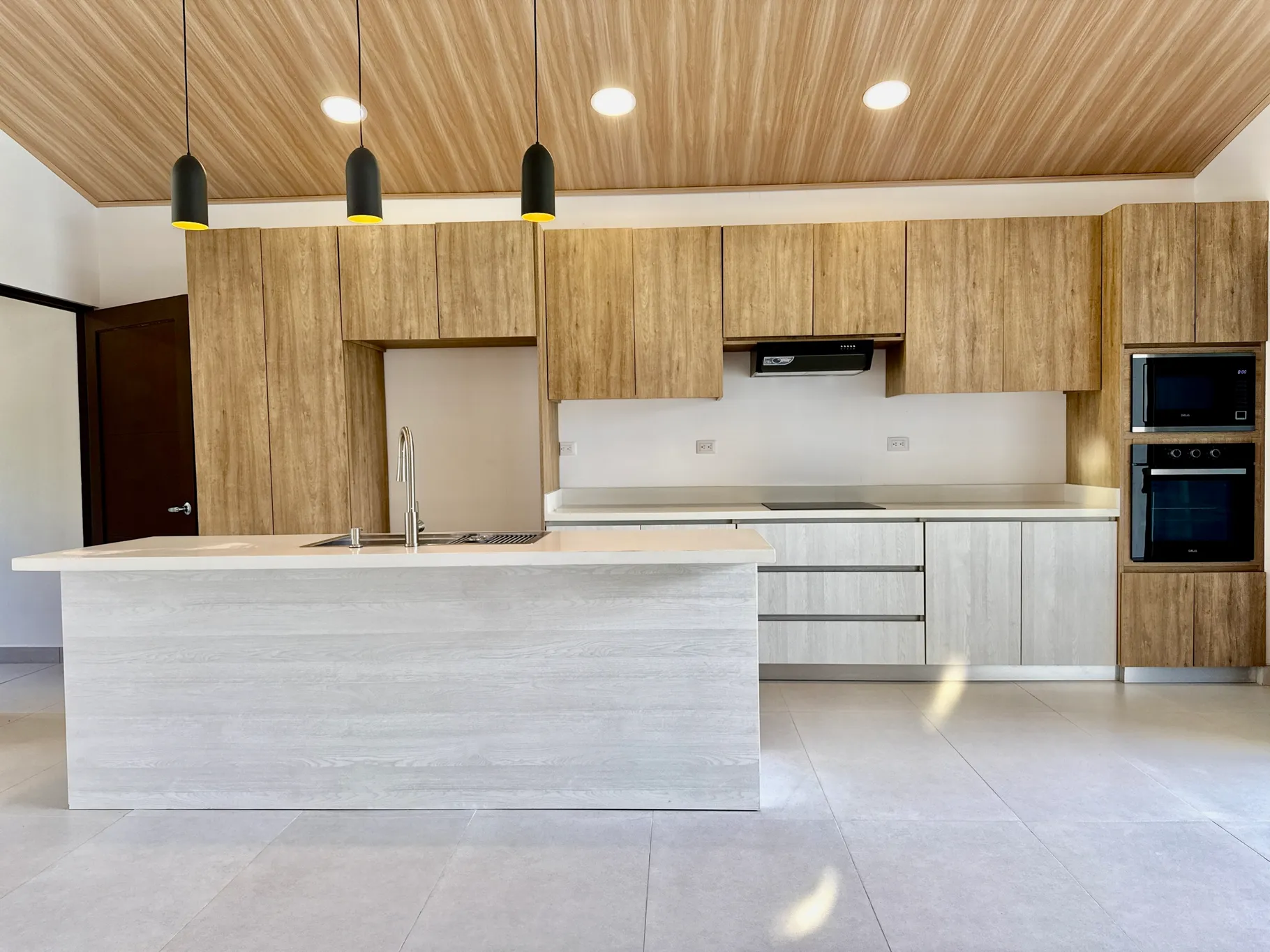 Discover this beautiful brand-new home located in an exclusive residential community in Playa Hermosa, just minutes away from one of Costa Rica’s most stunning beaches. - image 14
