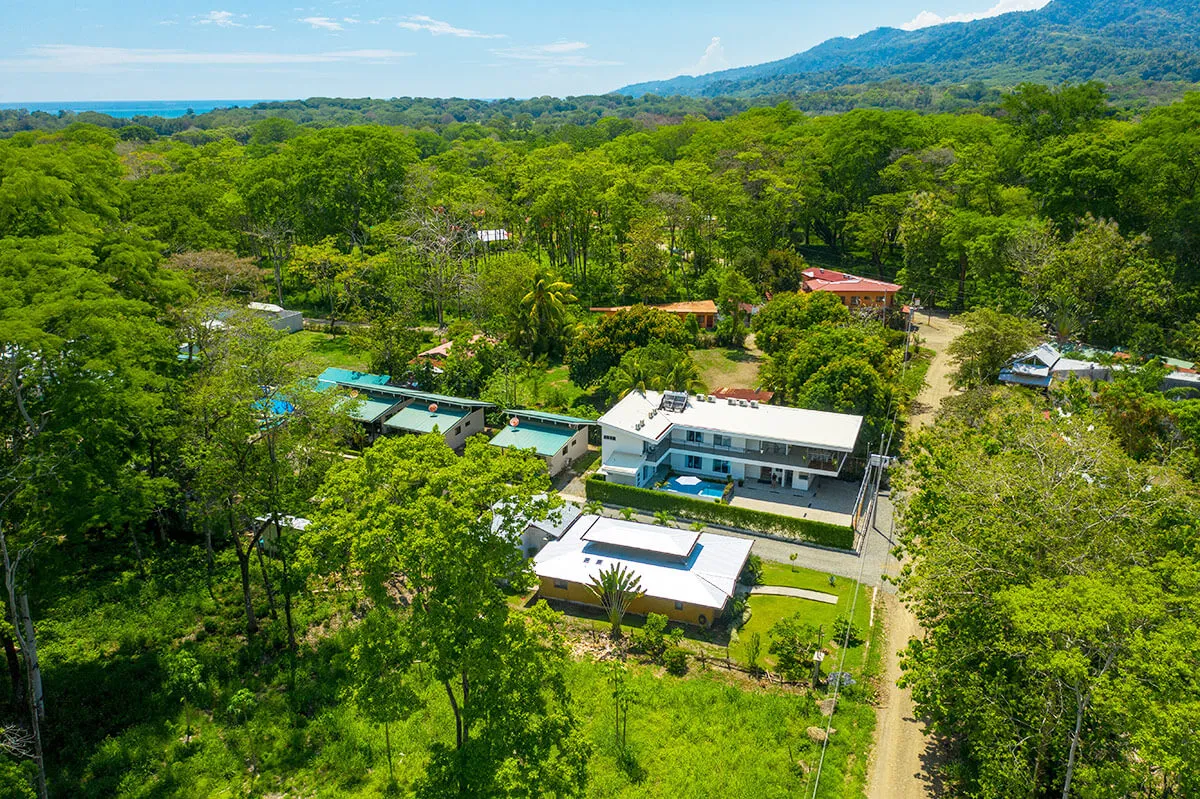 ESTABLISHED AND PROFITABLE HOTEL FOR SALE IN UVITA, PUNTARENAS - image 3