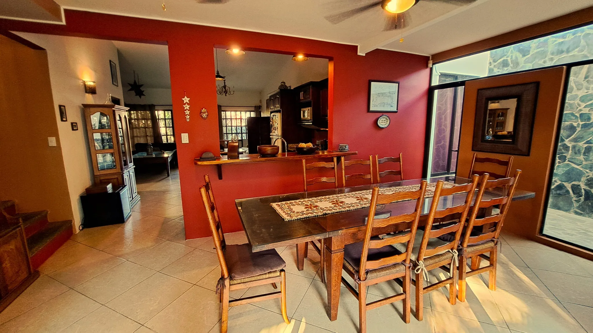 4-bedroom Detached Home with large Backyard near downtown Jacó - image 14