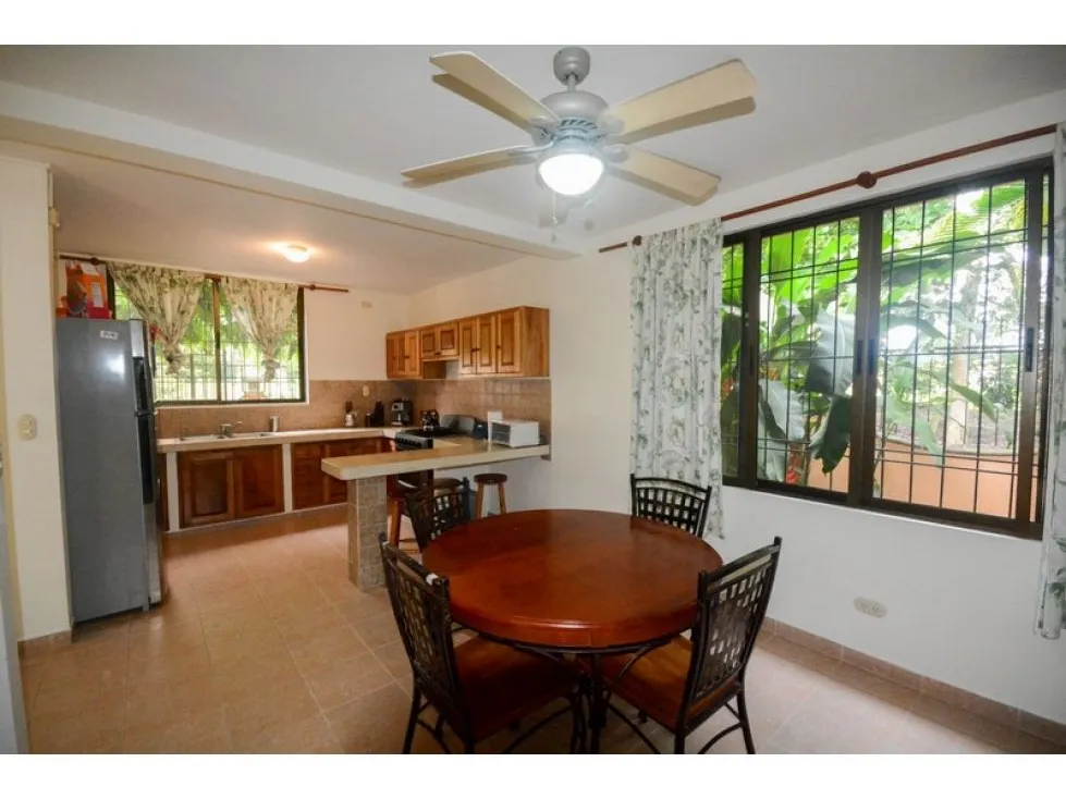 Beautiful House for Sale in Jaco Town - image 11