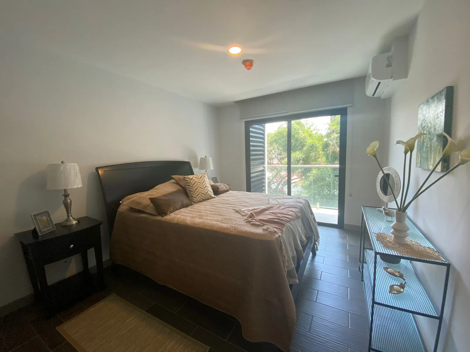 Sale / Luxury Apartments in Condominium, San Miguel, Escazu, San Jose  - image 13