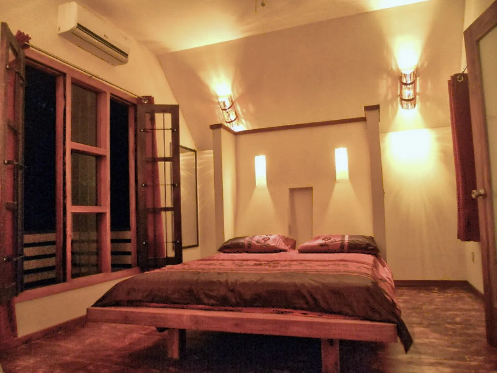 Gaudi-Inspired Beach house in Mal Pais - image 14