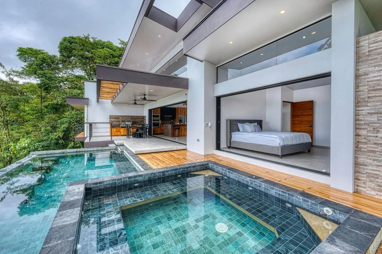 MOUNTAIN & VALLEY VIEW LUXURY HOUSE IN ESCALERAS, COSTA RICA – KONGO HOUSE - image 6