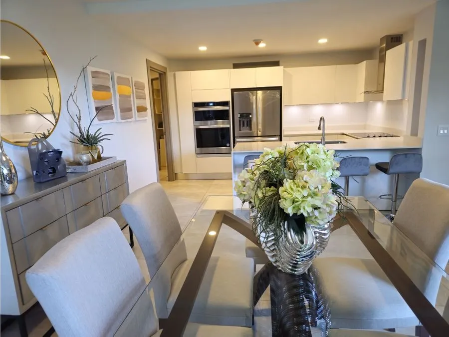 Modern 3-Bed Apartment for sale in Escazú - image 3