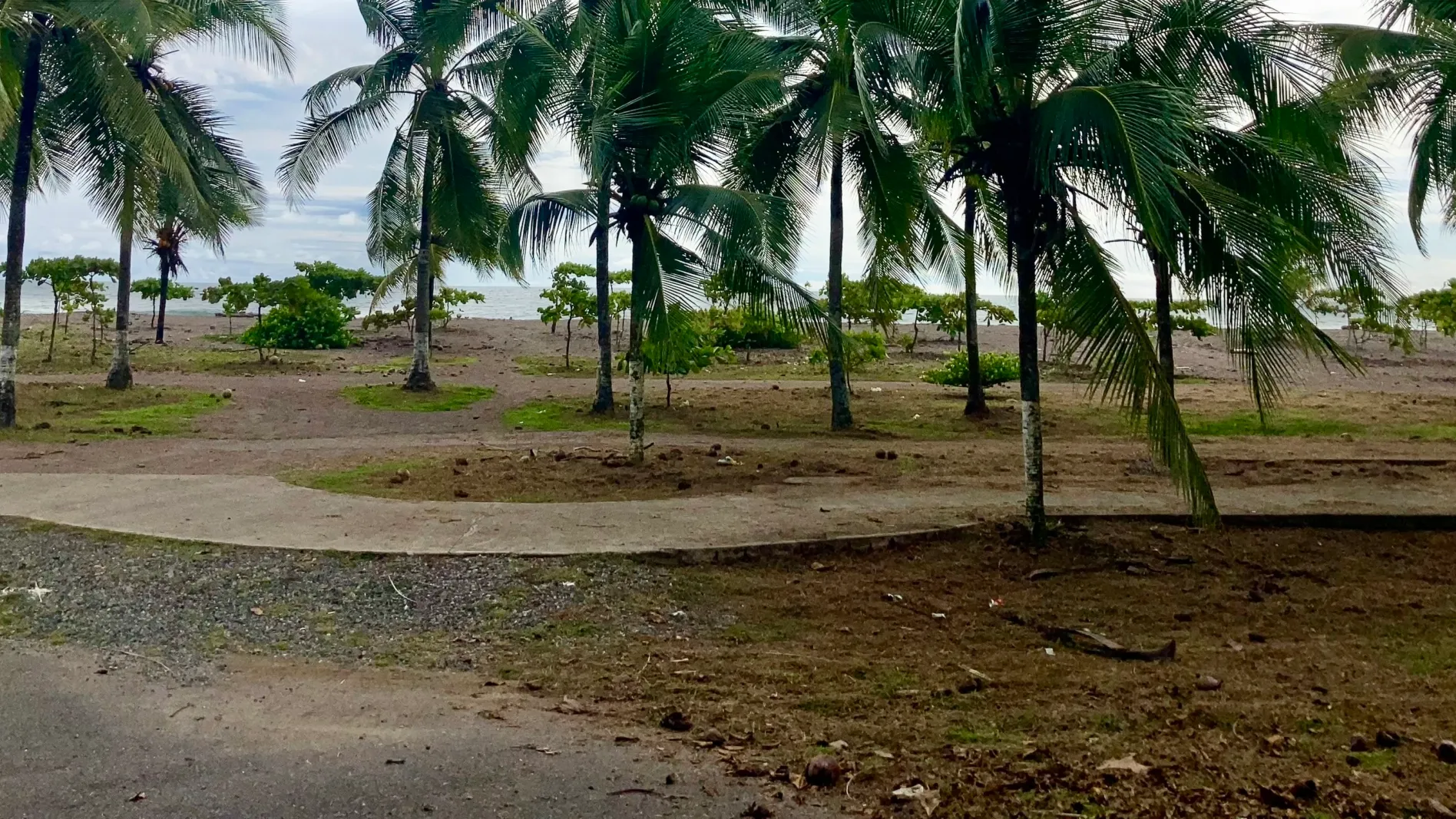 Lot just a few meters from Jaco Beach - image 3