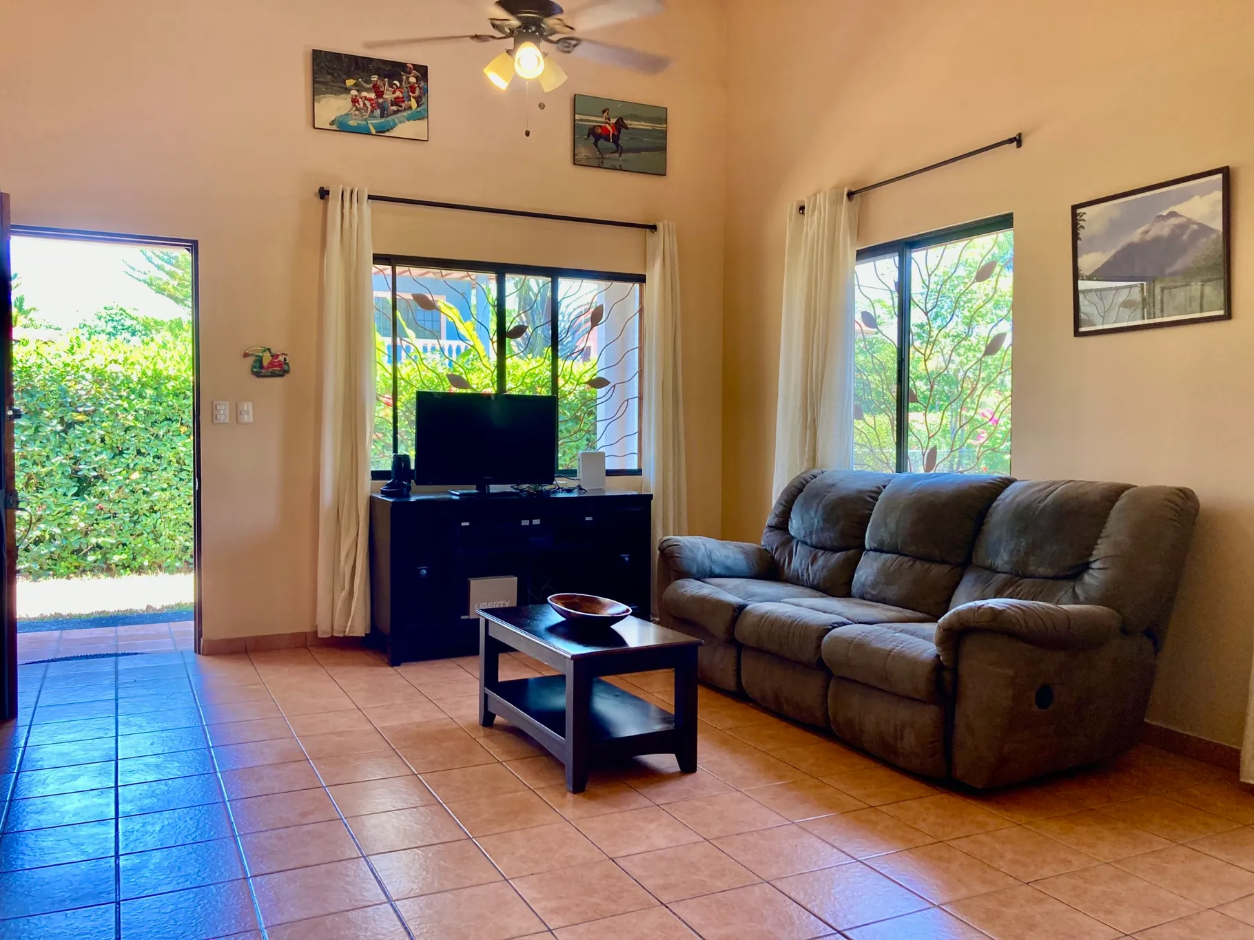 Beautiful House for Sale in Playa Bejuco, Costa Rica - image 11