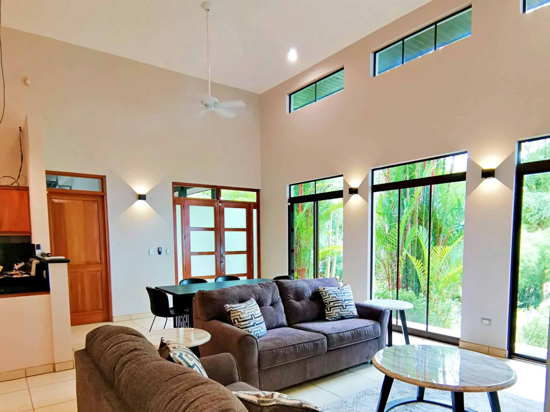 MAJESTIC VIEW HOUSE IN DOMINICAL, COSTA RICA - image 12