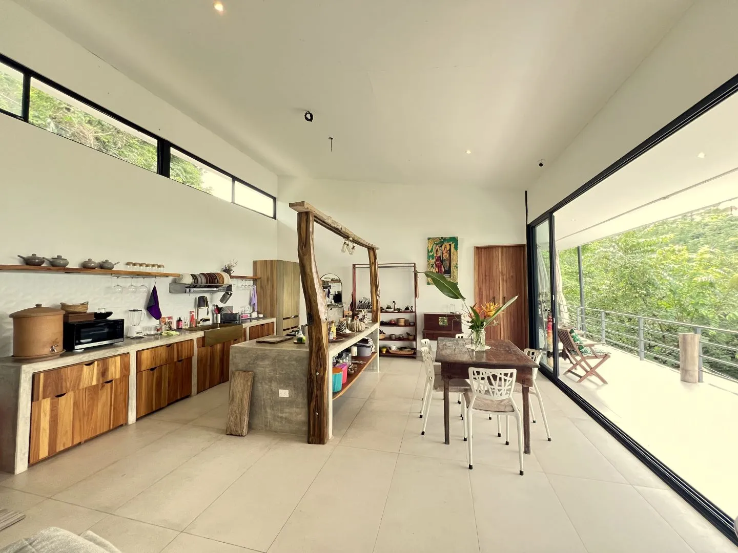 3 bedroom villa, 2 appartments with breathtaking ocean view in Santiago de Hermosa - image 5