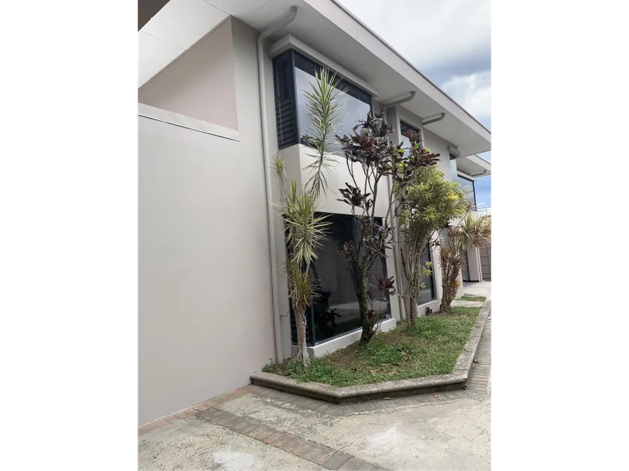 Casa Gemelas 4-Bedroom House for Rent in Pavas, Costa Rica - image 8