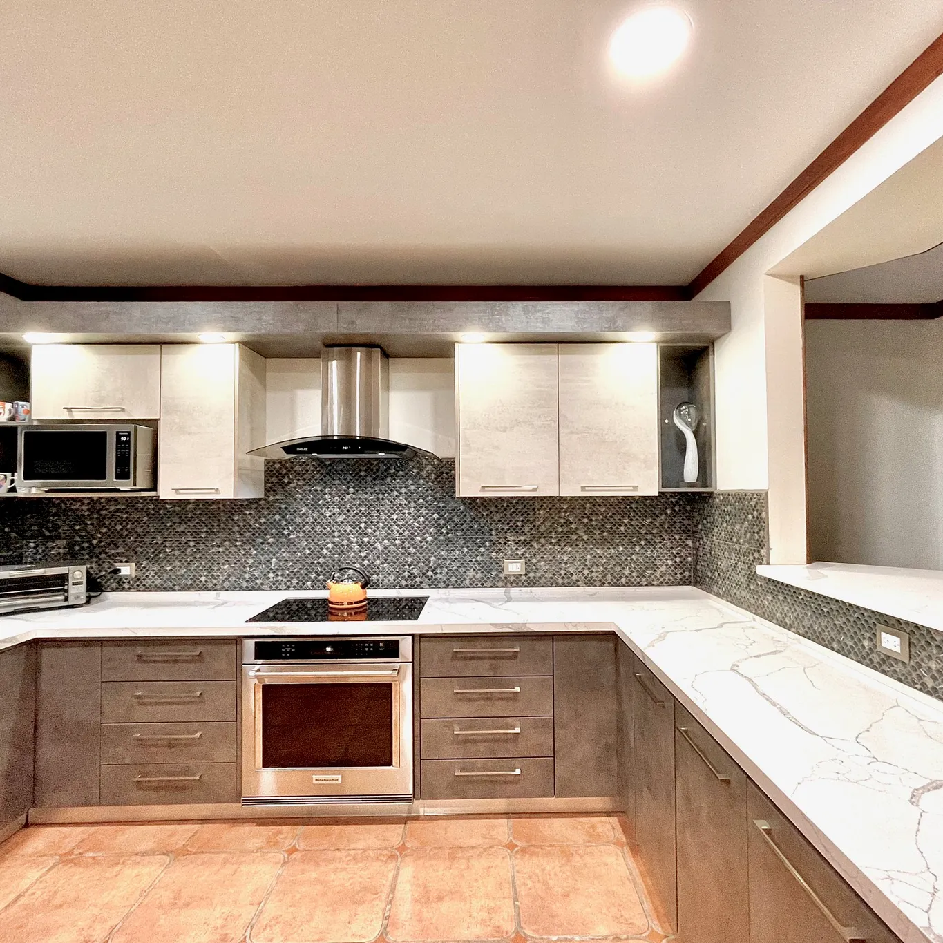 For Sale: Independent House in Trejos Montealegre – Escazú - image 7