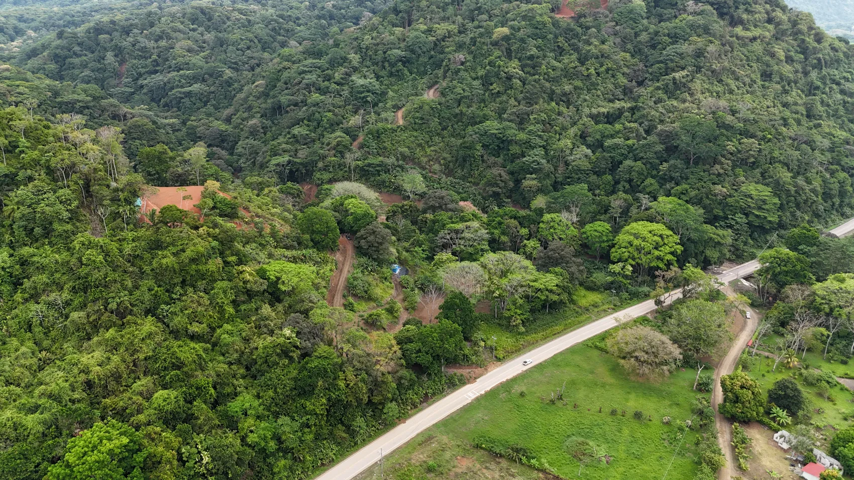 UNPARALLELED OCEAN VIEW LAND IN OJOCHAL, COSTA RICA - image 5