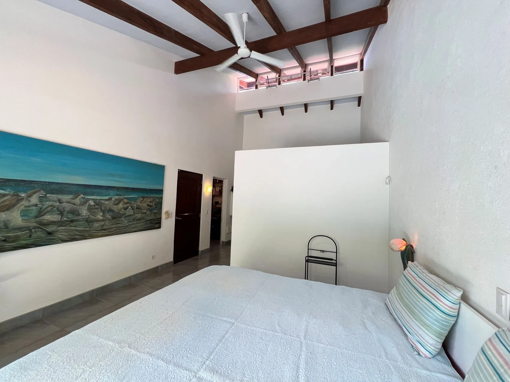 Villa Palma Royal Exclusive Private Estate with Modern Luxury and Natural Charm with horse stables in Las Delicias Santa Teresa - image 15