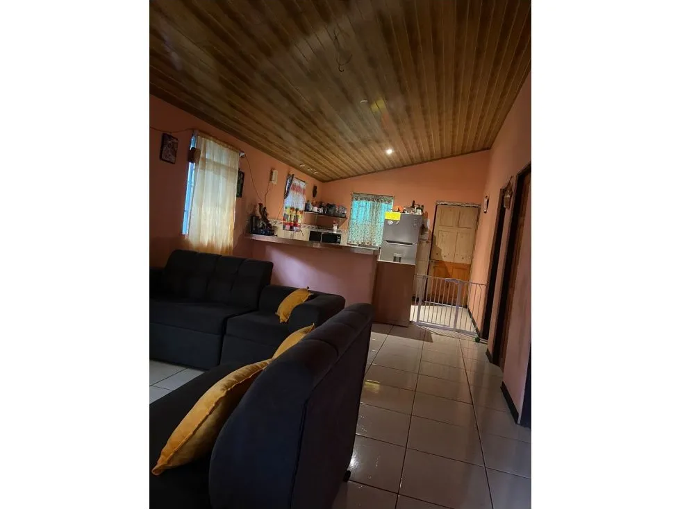 Practical home in Manuel Antonio - image 7