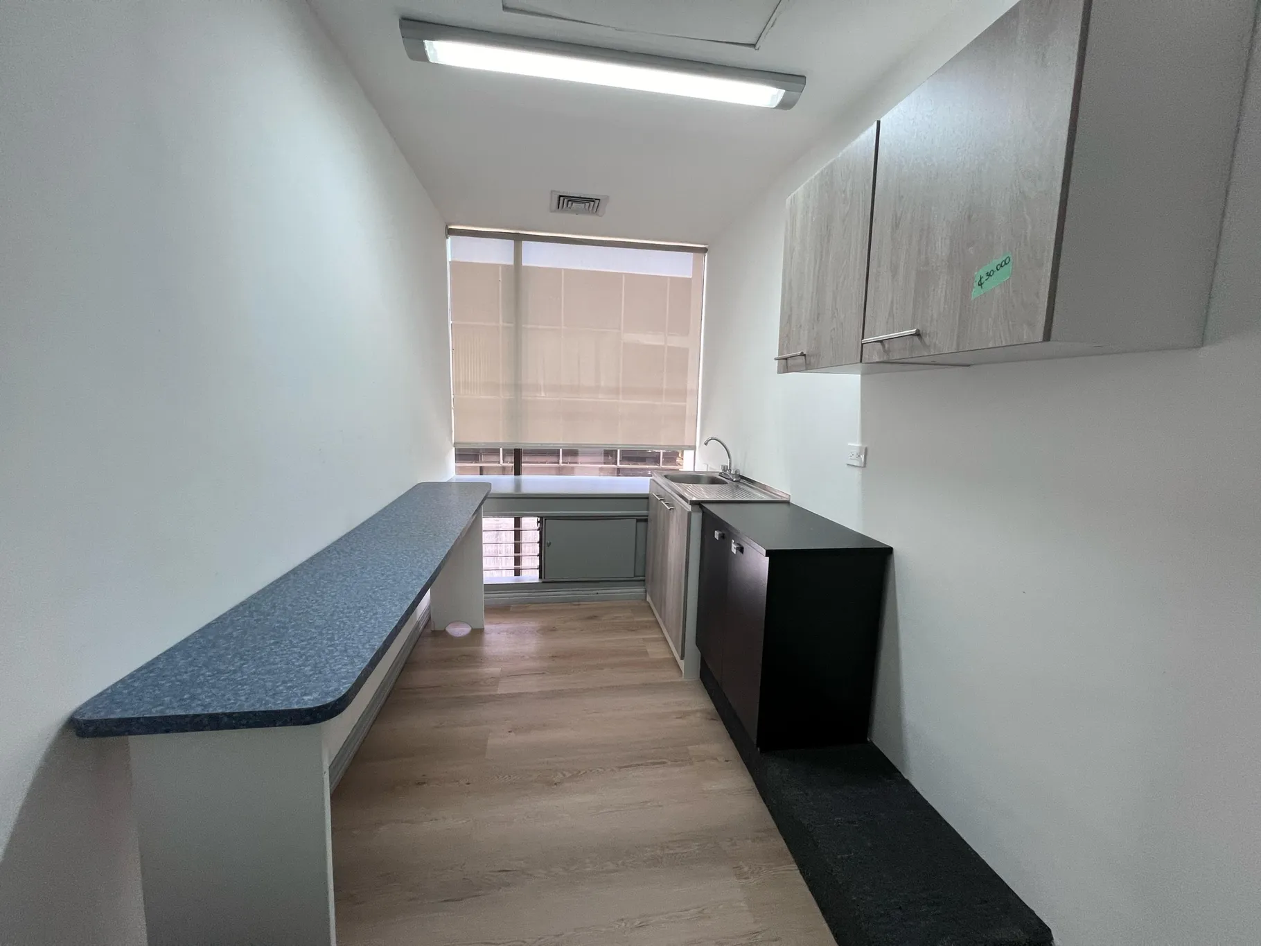 PREMIUM OFFICE FOR RENT, Ofiplaza del Este - image 6