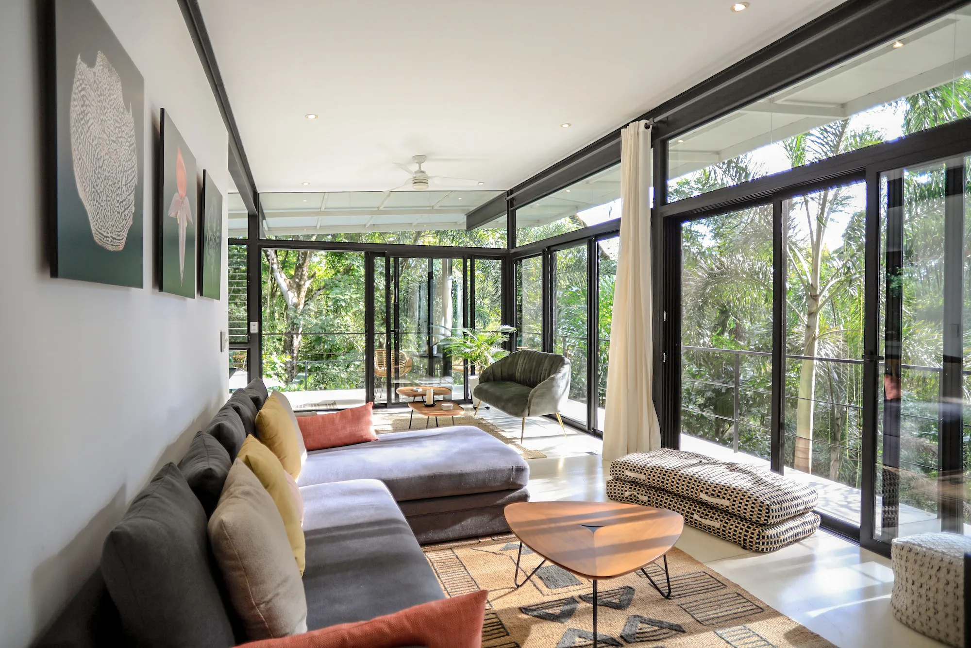 Lovely two bedroom house minutes from Hermosa Beach with pool - image 11