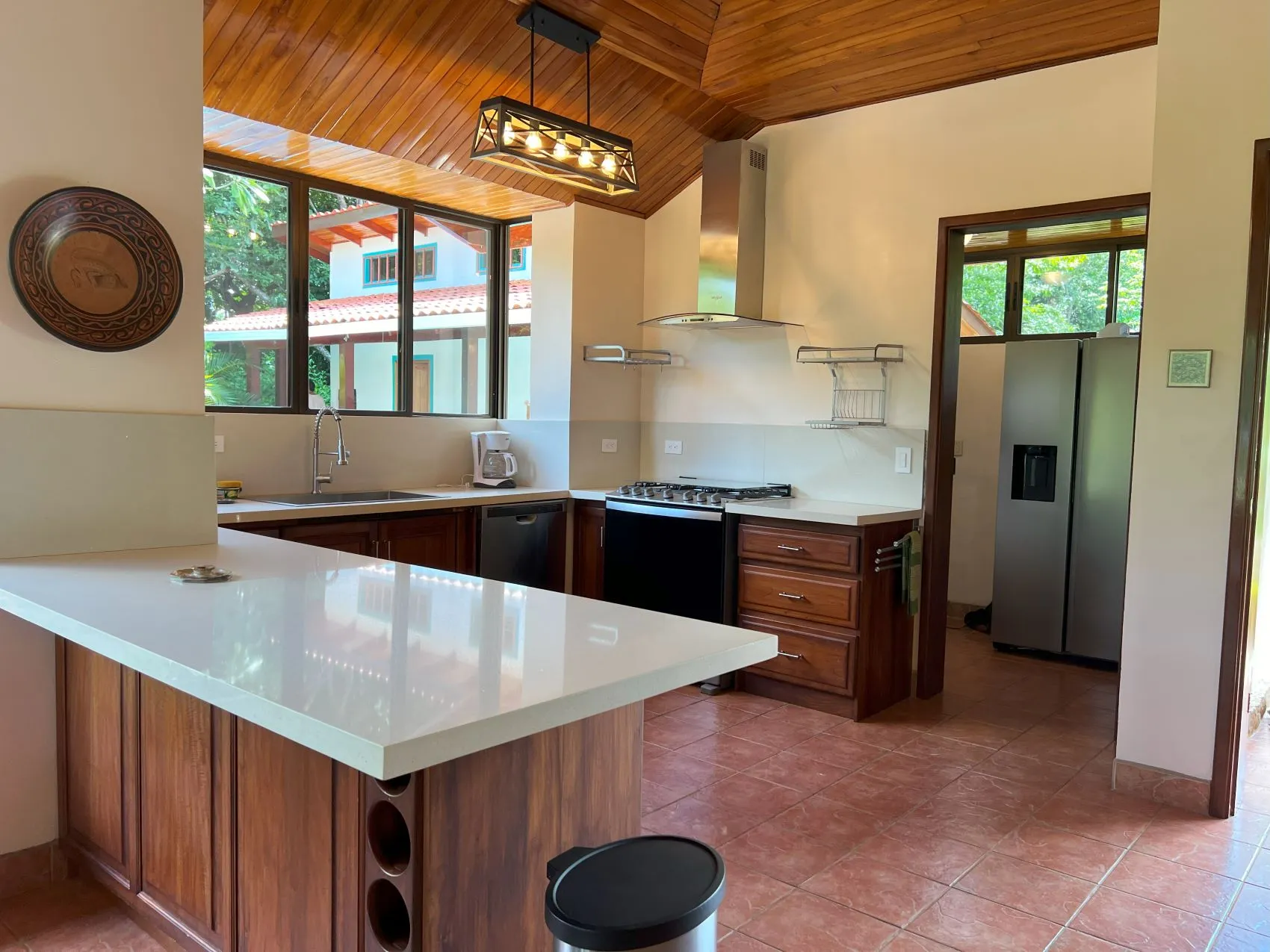 Charming 3-Bedroom, 3-Bathroom House with Pool Near Tango Mar – A Tropical Oasis - image 9