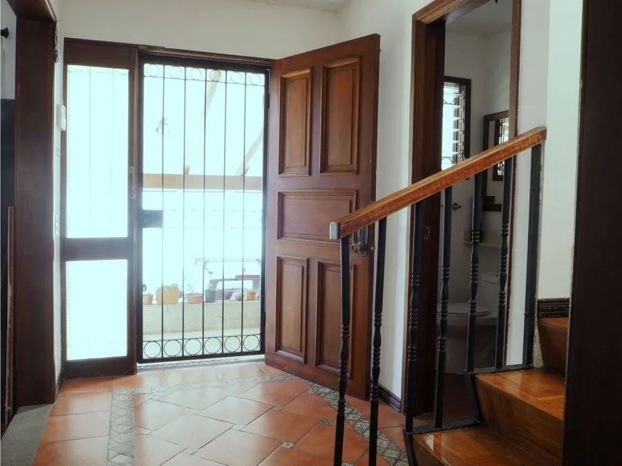 Charming House in Escazú, San José - 3 Bed, Great Location! - image 2