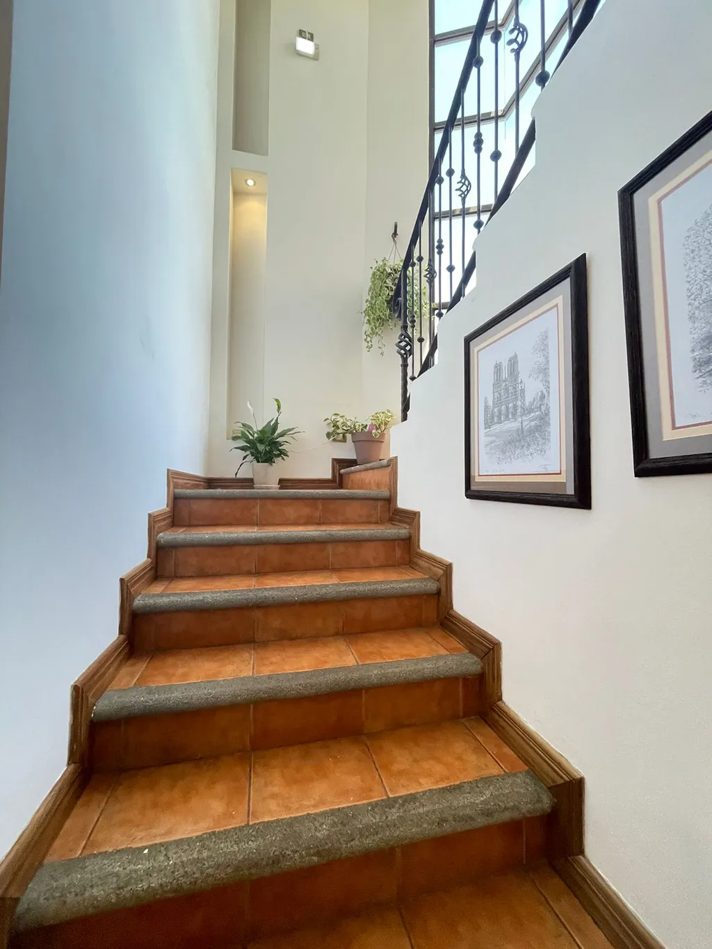 House for Sale or Rent in Belen - image 11