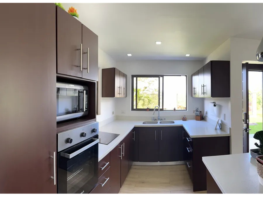 Exclusive Home in La Abundancia, San Carlos - image 8