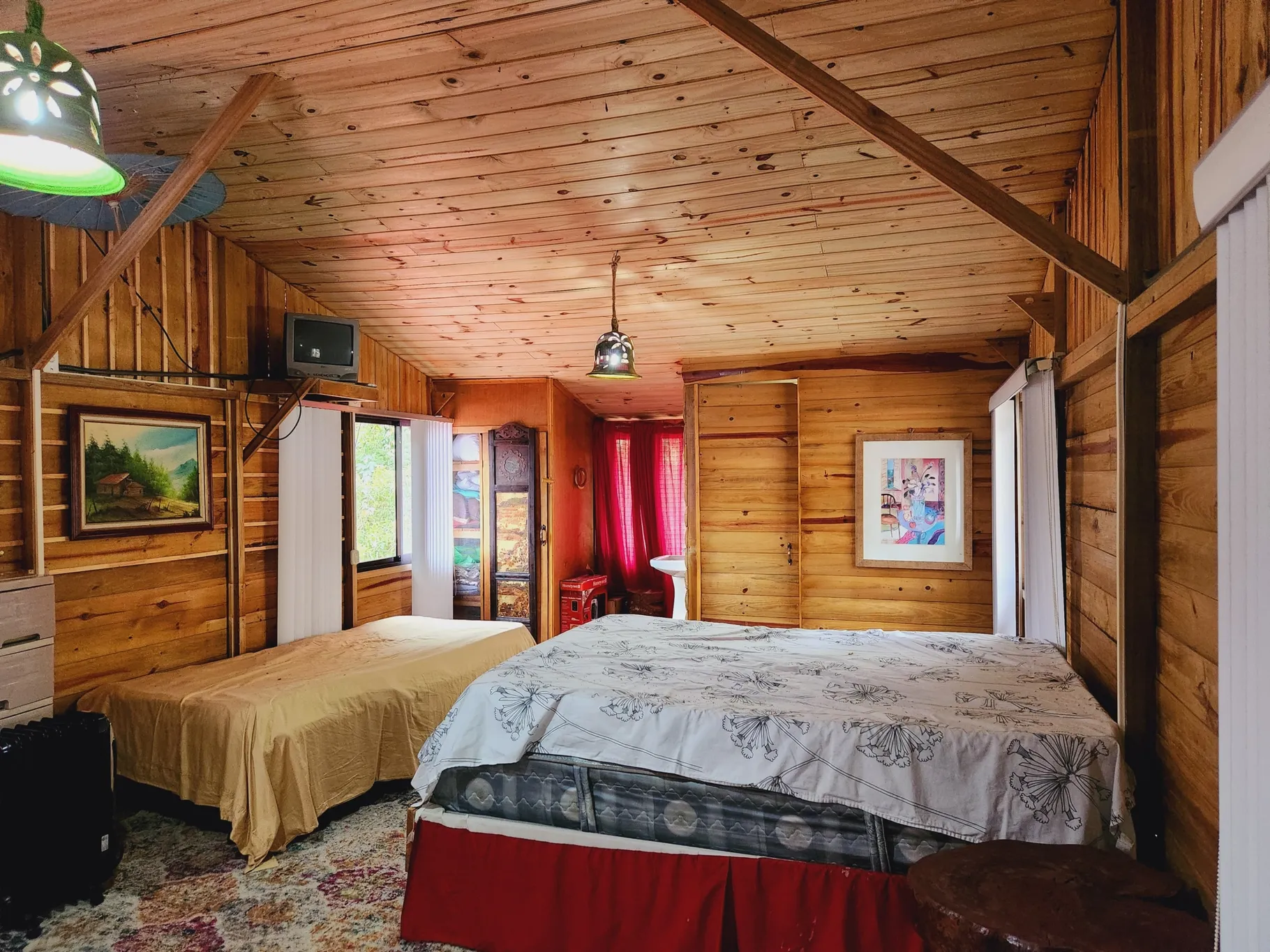 COZY MOUNTAIN RETREAT COTTAGE - image 14