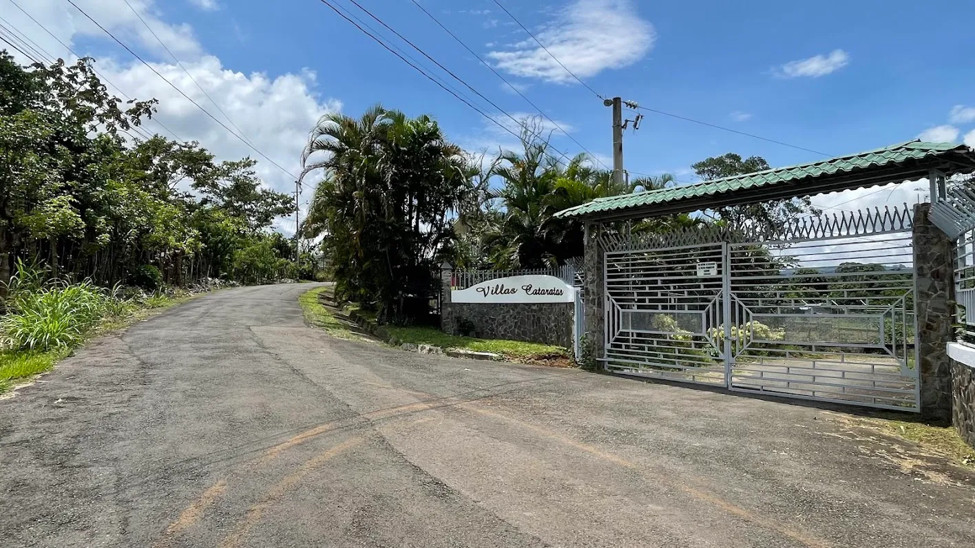 LOT FOR SALE IN SAN PEDRO, SAN RAMON - image 5