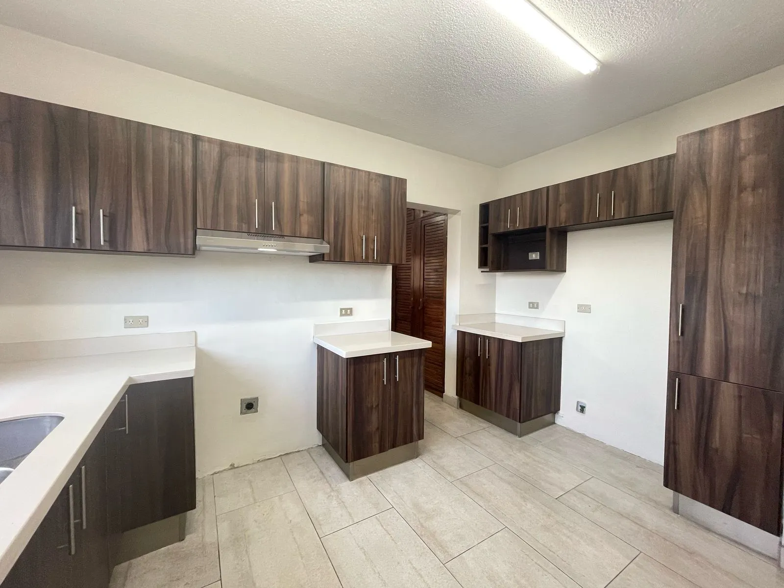 For RENT: Spacious Apartment in Bello Horizonte - image 9