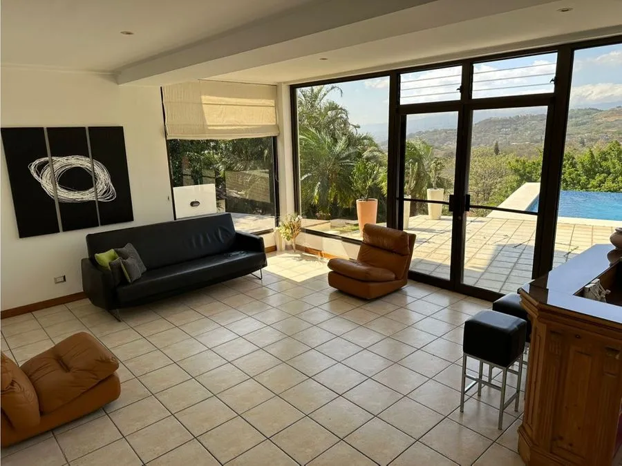 Luxury Home in Alto de las Palomas: Pool, Security, & Stunning Views - image 5