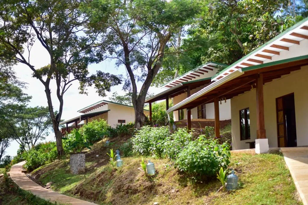  Villas Resort With Extraordinary Ocean View, For Sale!!! - image 2