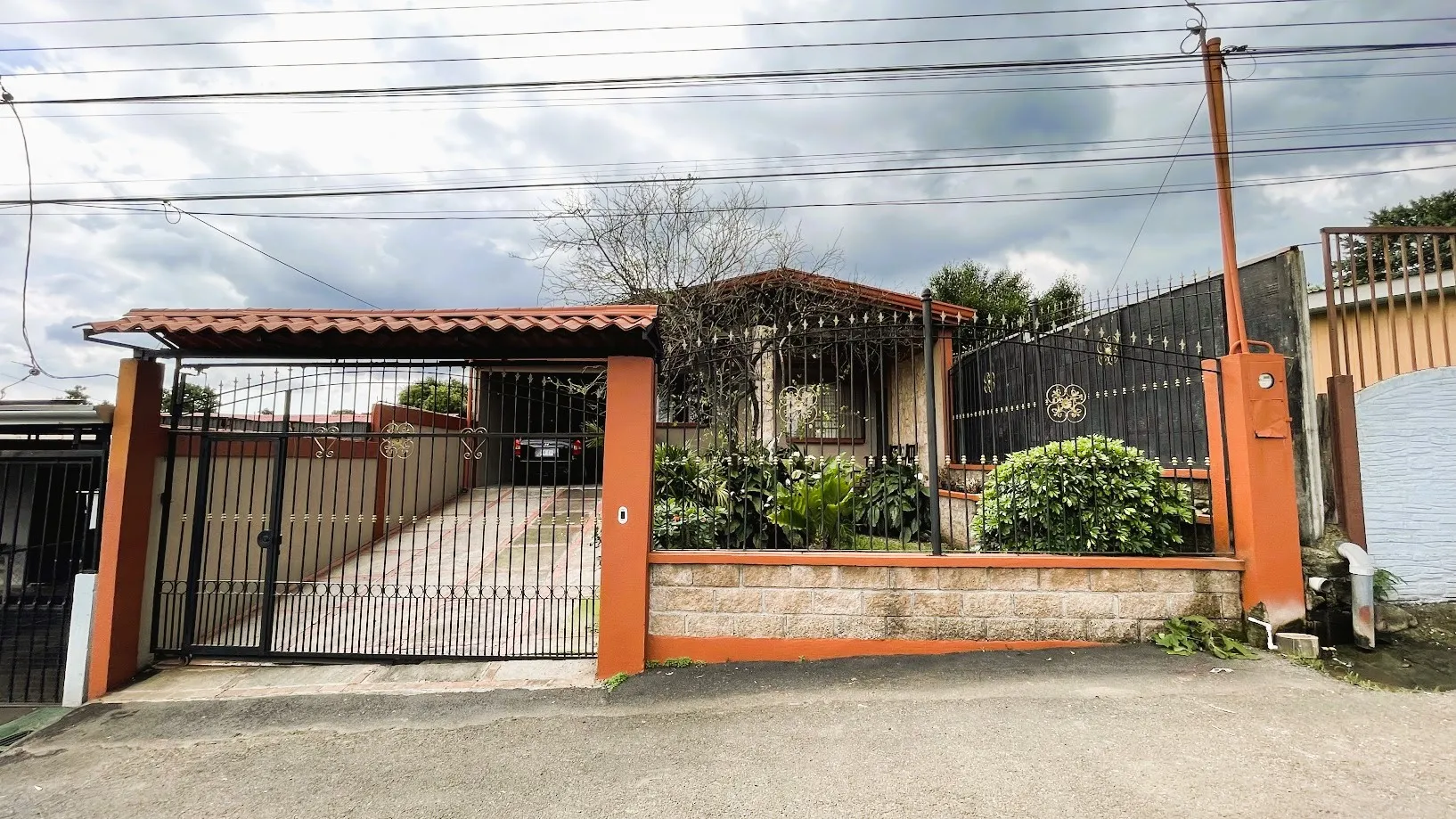 HOUSE FOR SALE IN GRECIA, ALAJUELA  - image 4