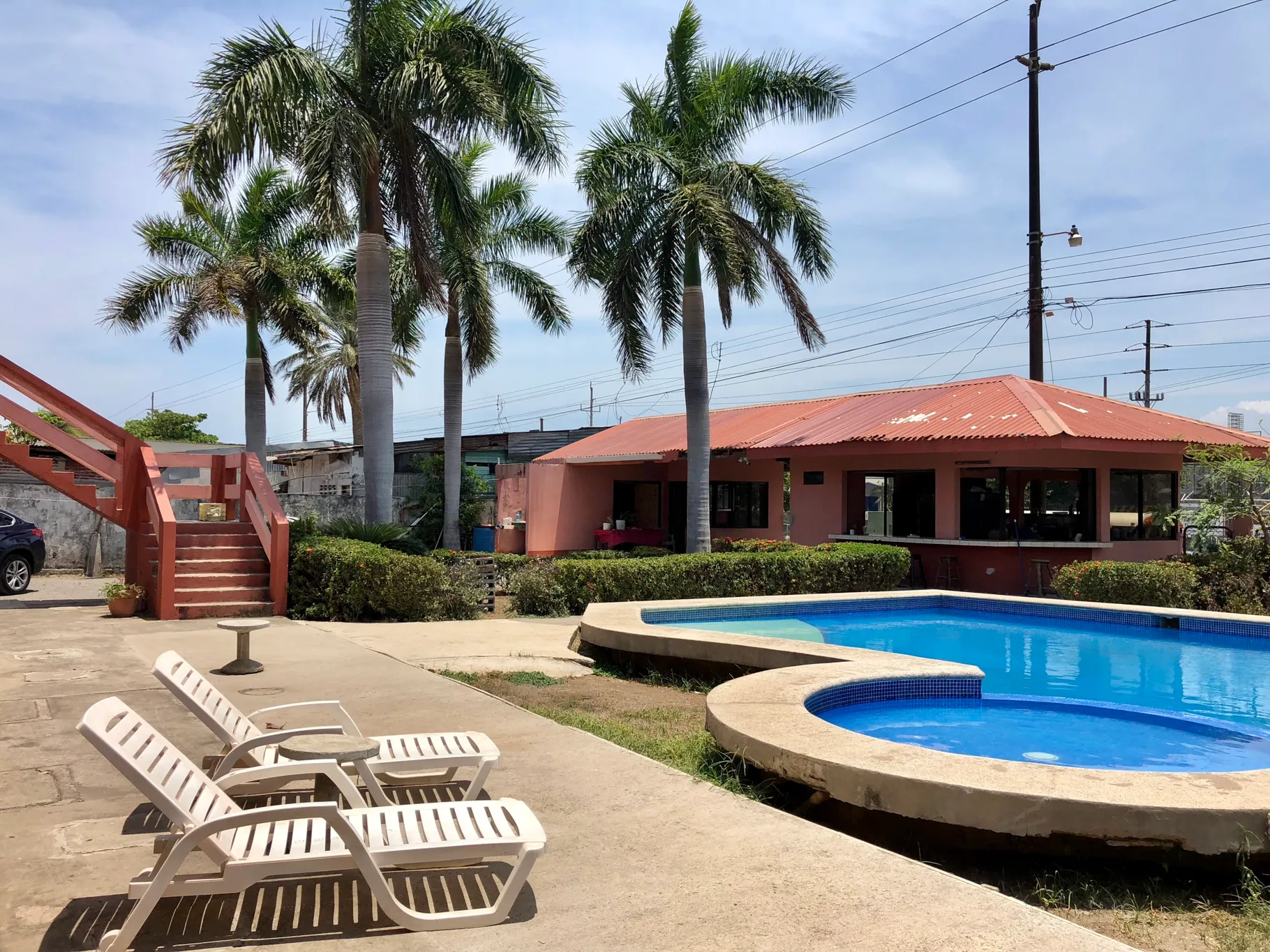 Sale / Beach Front Hotel, El Cocal, Puntarenas - image 2