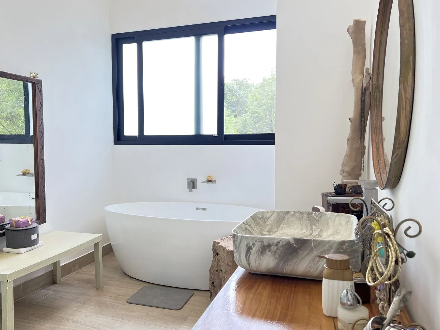 3 bedroom villa, 2 appartments with breathtaking ocean view in Santiago de Hermosa - image 10