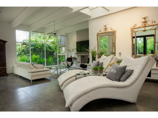 For Sale: Luxury Home Oasis in Escazú - image 3