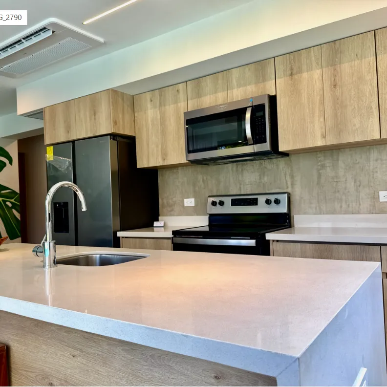 “Exclusive Sunset-View Apartment at Torres del Mar” - image 11