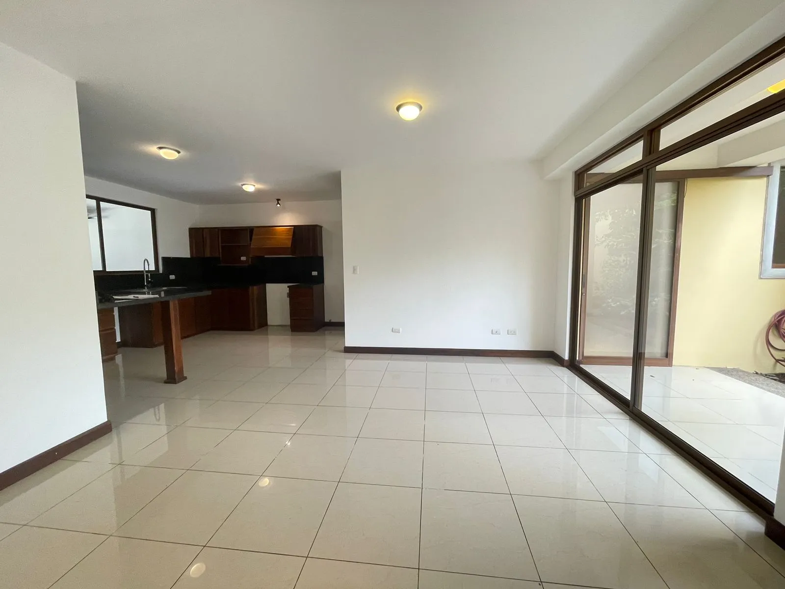 For Sale: Residencial House in Santa Ana - image 7