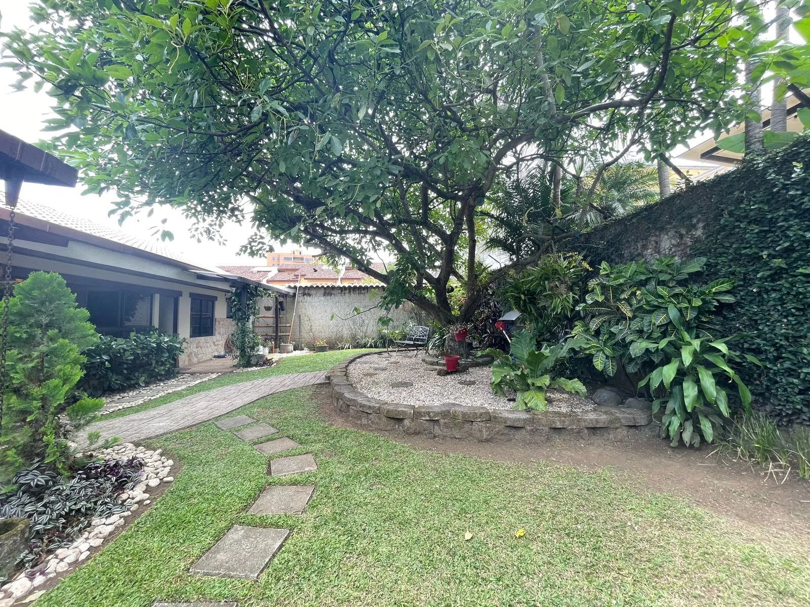 For Sale: 1 level House in Escazu – Trejos Montealegre - image 12