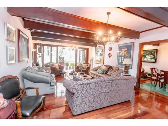 Luxurious Independent House for Sale or Rent in Escazú -Luxury - image 5