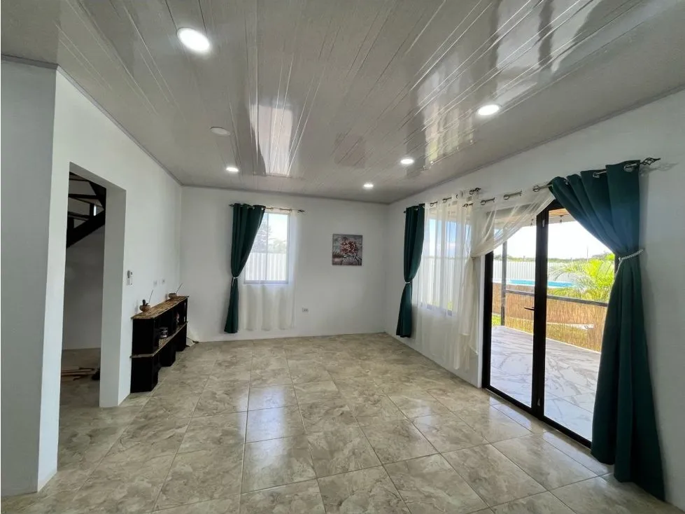Great House In Los Angeles, Parrita - image 9