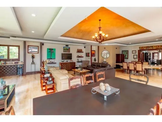Luxurious Independent House for Sale or Rent in Escazú -Luxury - image 10