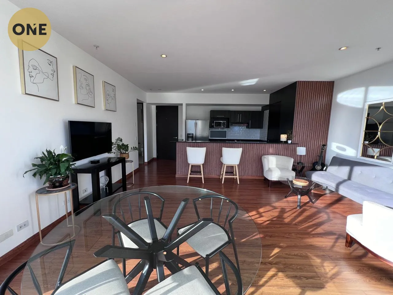Great Investment Opportunity in the Exclusive La Nunciatura Area! - image 8