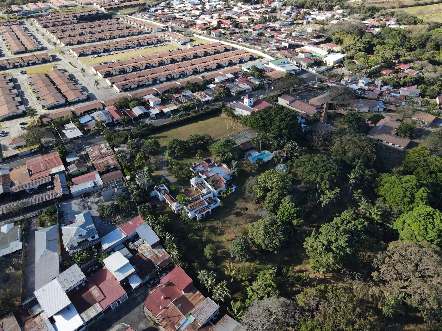 UNIQUE DEVELOPMENT PROPERTY IN SAN RAFAEL, ALAJUELA - image 2
