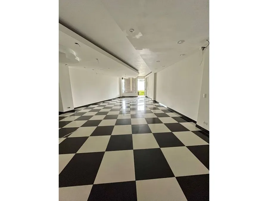 Local comercial en alquiler - image 5